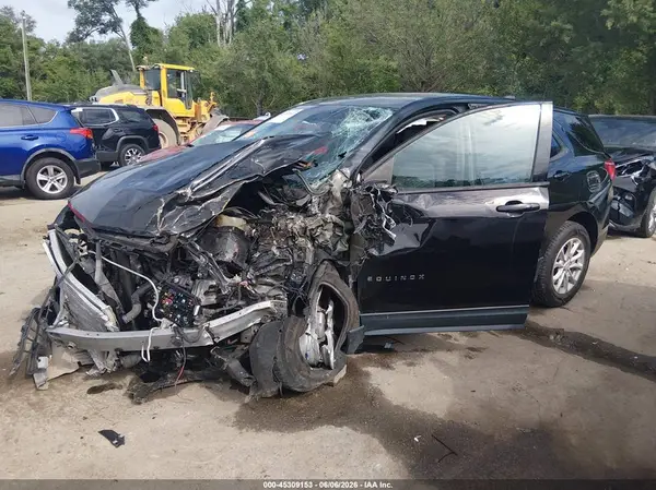 2GNAXSEV9K6139092 2019 CHEVROLET EQUINOX - Image 2