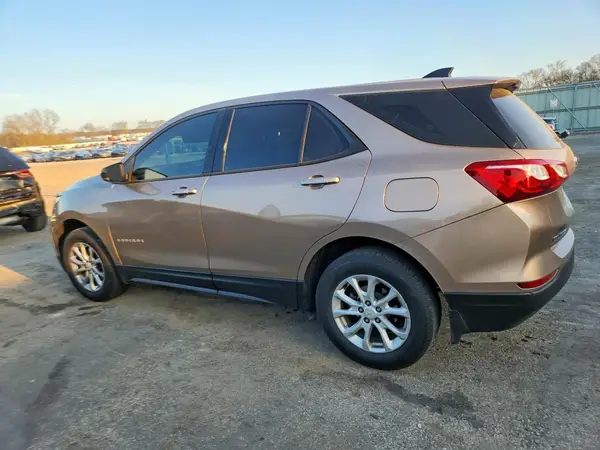 2GNAXSEV9K6162193 2019 CHEVROLET EQUINOX - Image 2