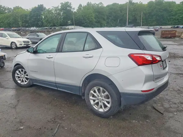 2GNAXSEV9L6191680 2020 CHEVROLET EQUINOX - Image 2