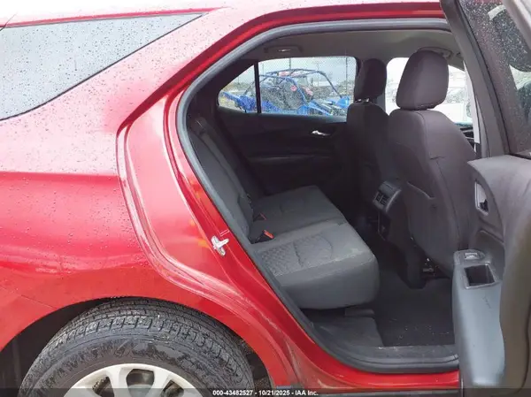 2GNAXSEVXJ6103670 2018 CHEVROLET EQUINOX - Image 8