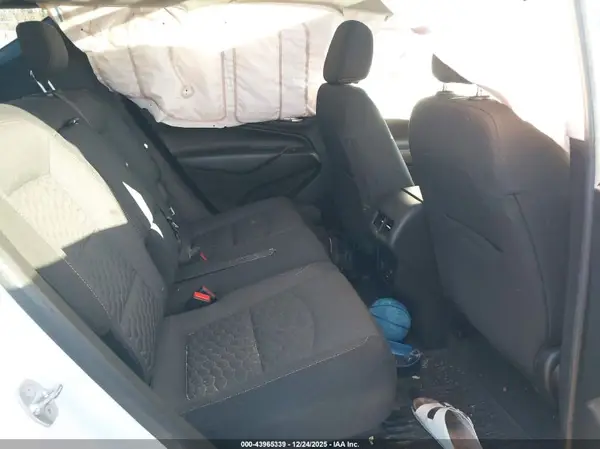 2GNAXSEVXJ6130660 2018 CHEVROLET EQUINOX - Image 8
