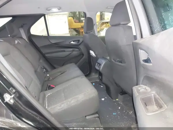 2GNAXSEVXJ6184413 2018 CHEVROLET EQUINOX - Image 8