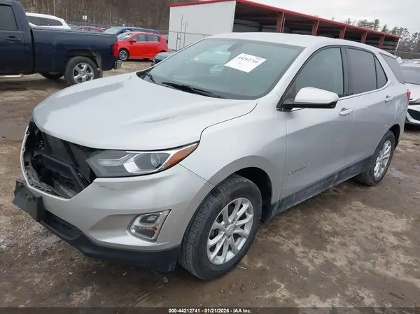 2GNAXSEVXJ6186176 2018 CHEVROLET EQUINOX - Image 2