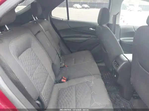 2GNAXSEVXJ6210069 2018 CHEVROLET EQUINOX - Image 8