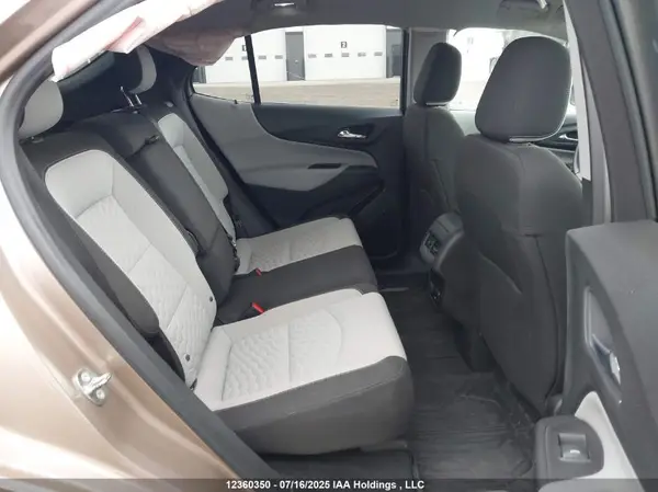 2GNAXSEVXJ6215420 2018 CHEVROLET EQUINOX - Image 8