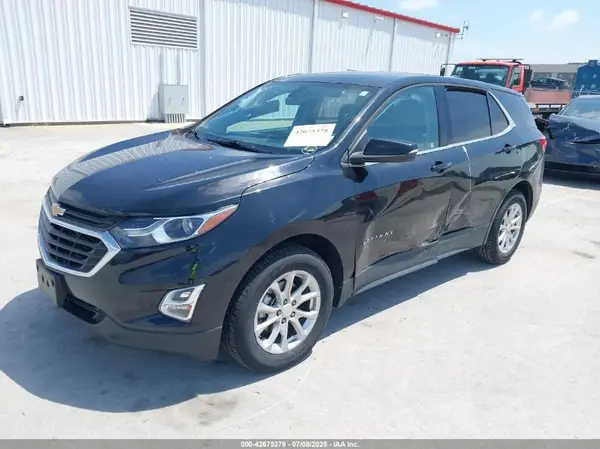 2GNAXSEVXJ6216471 2018 CHEVROLET EQUINOX - Image 2