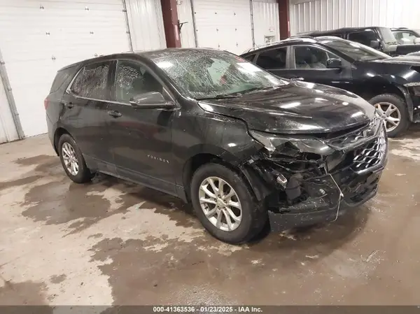 2GNAXSEVXJ6221895 2018 CHEVROLET EQUINOX - Image 1