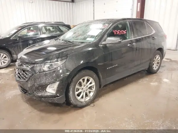 2GNAXSEVXJ6221895 2018 CHEVROLET EQUINOX - Image 2