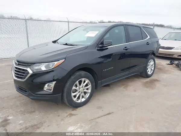 2GNAXSEVXJ6222643 2018 CHEVROLET EQUINOX - Image 2