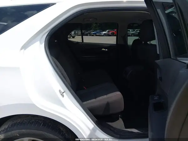 2GNAXSEVXJ6239393 2018 CHEVROLET EQUINOX - Image 8