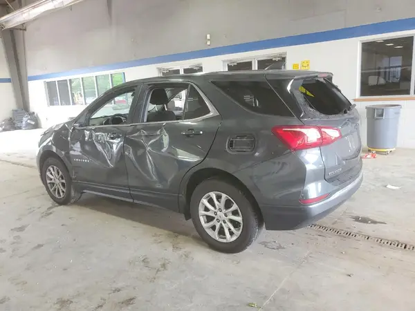 2GNAXSEVXJ6239555 2018 CHEVROLET EQUINOX - Image 2