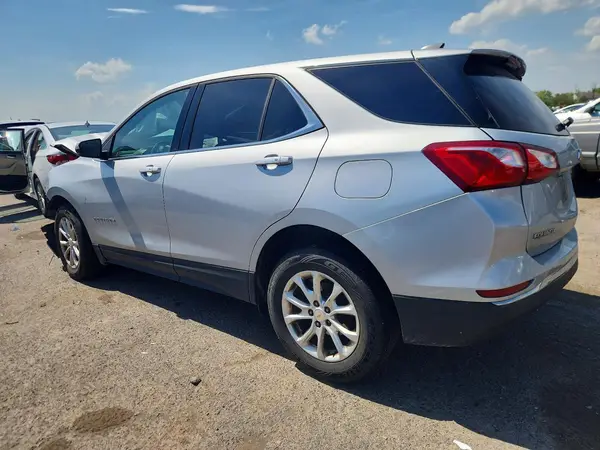 2GNAXSEVXJ6240611 2018 CHEVROLET EQUINOX - Image 2