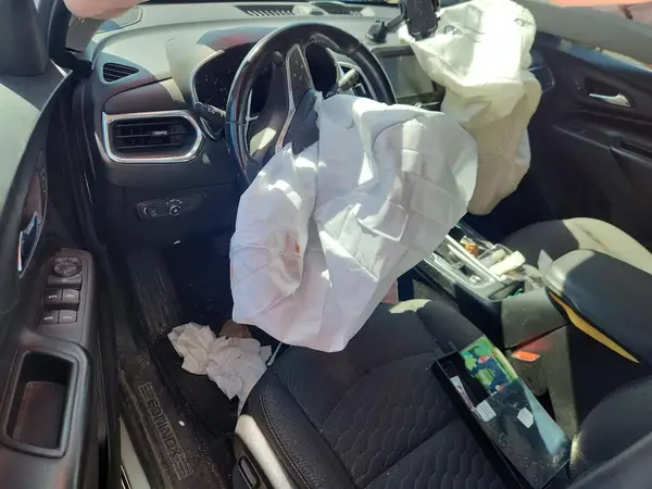 2GNAXSEVXJ6240611 2018 CHEVROLET EQUINOX - Image 8