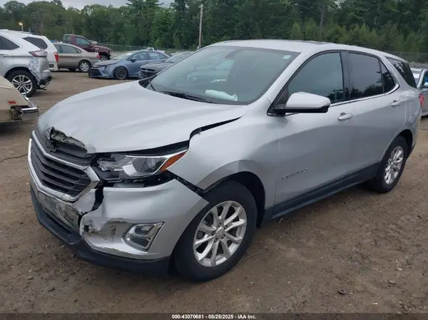 2GNAXSEVXJ6258963 2018 CHEVROLET EQUINOX - Image 2