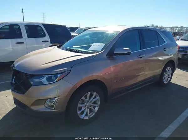2GNAXSEVXJ6261491 2018 CHEVROLET EQUINOX - Image 2