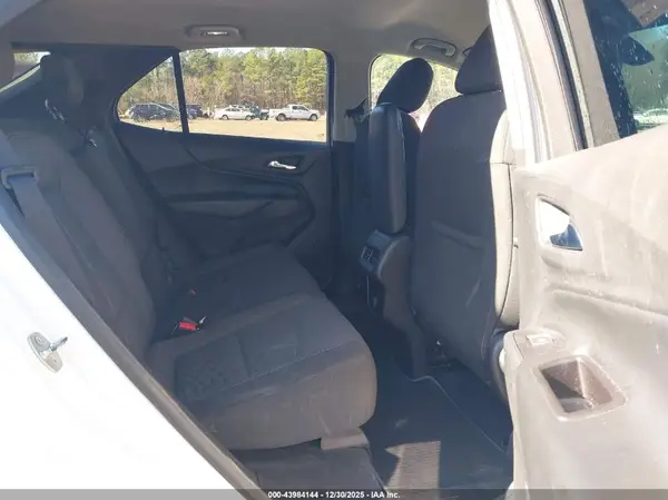 2GNAXSEVXJ6276119 2018 CHEVROLET EQUINOX - Image 8