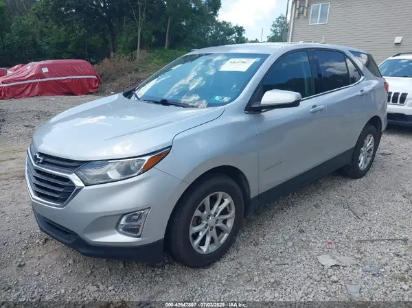 2GNAXSEVXJ6278596 2018 CHEVROLET EQUINOX - Image 2