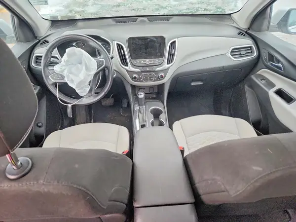 2GNAXSEVXJ6308518 2018 CHEVROLET EQUINOX - Image 8
