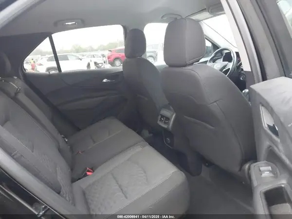 2GNAXSEVXJ6321320 2018 CHEVROLET EQUINOX - Image 8