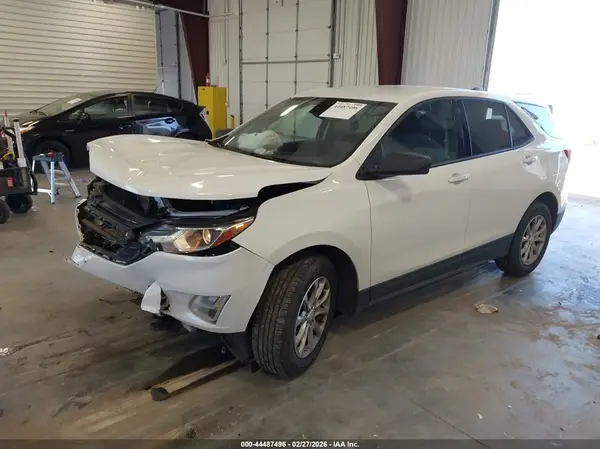 2GNAXSEVXK6145774 2019 CHEVROLET EQUINOX - Image 2