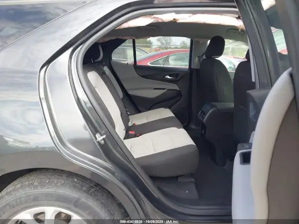 2GNAXSEVXK6146116 2019 CHEVROLET EQUINOX - Image 8