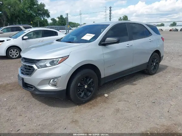 2GNAXSEVXL6122948 2020 CHEVROLET EQUINOX - Image 2