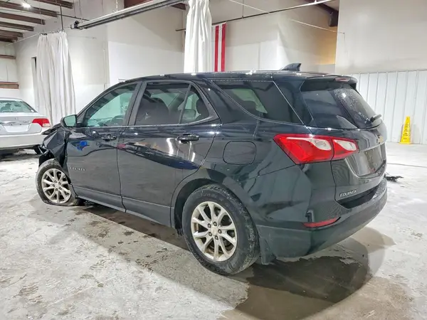 2GNAXSEVXL6131102 2020 CHEVROLET EQUINOX - Image 2