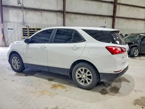2GNAXSEVXL6156310 2020 CHEVROLET EQUINOX - Image 2