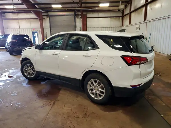 2GNAXSEVXN6143866 2022 CHEVROLET EQUINOX - Image 2