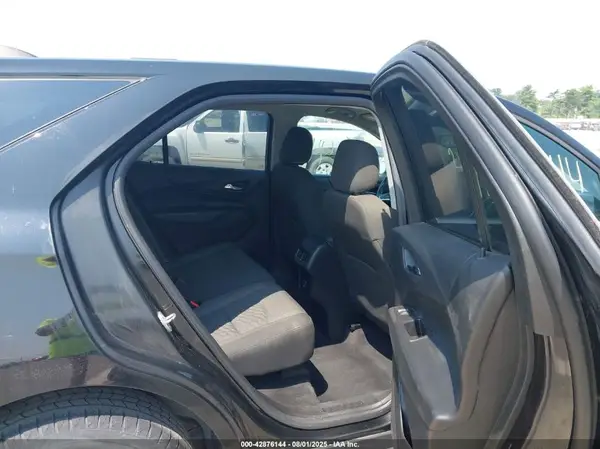 2GNAXTEV0K6224800 2019 CHEVROLET EQUINOX - Image 8