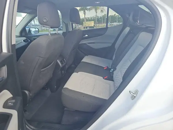 2GNAXTEV0K6256257 2019 CHEVROLET EQUINOX - Image 1