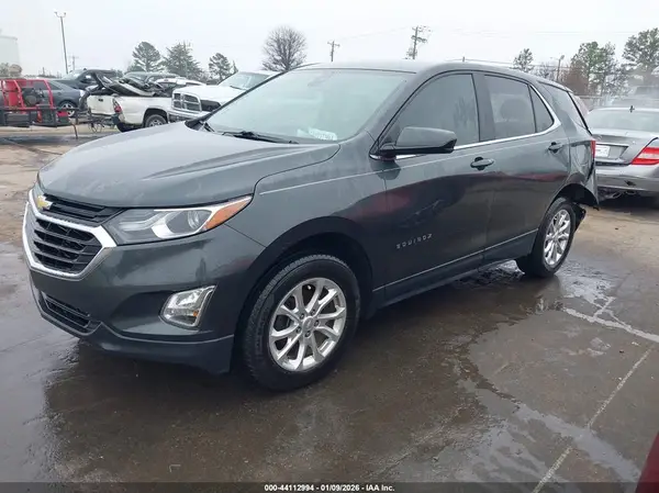 2GNAXTEV0M6102960 2021 CHEVROLET EQUINOX - Image 2