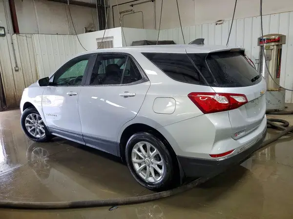 2GNAXTEV0M6142410 2021 CHEVROLET EQUINOX - Image 2