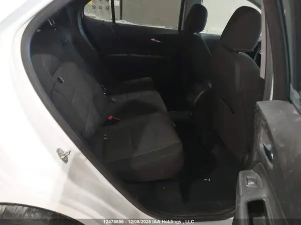 2GNAXTEV0M6152015 2021 CHEVROLET EQUINOX - Image 8