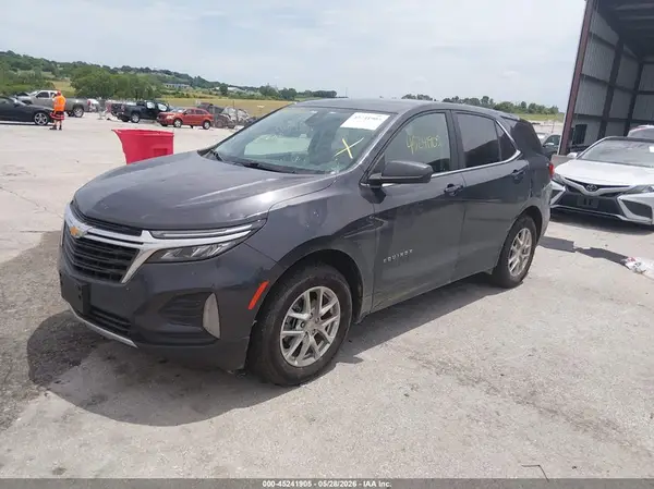 2GNAXTEV0N6126595 2022 CHEVROLET EQUINOX - Image 2