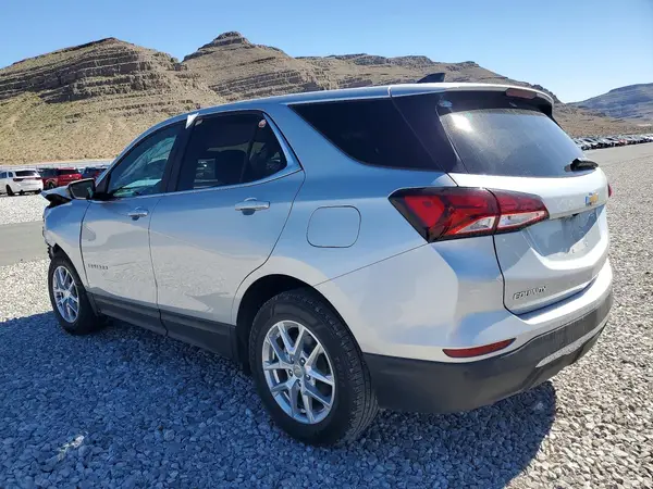 2GNAXTEV0N6134227 2022 CHEVROLET EQUINOX - Image 2