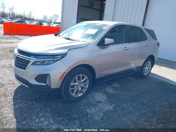 2GNAXTEV0N6135510 2022 CHEVROLET EQUINOX - Image 2