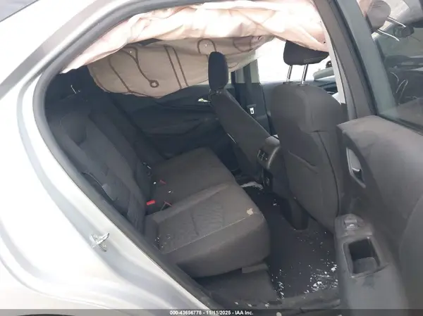 2GNAXTEV1K6204670 2019 CHEVROLET EQUINOX - Image 8