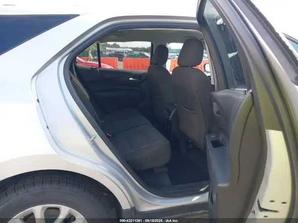 2GNAXTEV1K6212493 2019 CHEVROLET EQUINOX - Image 8