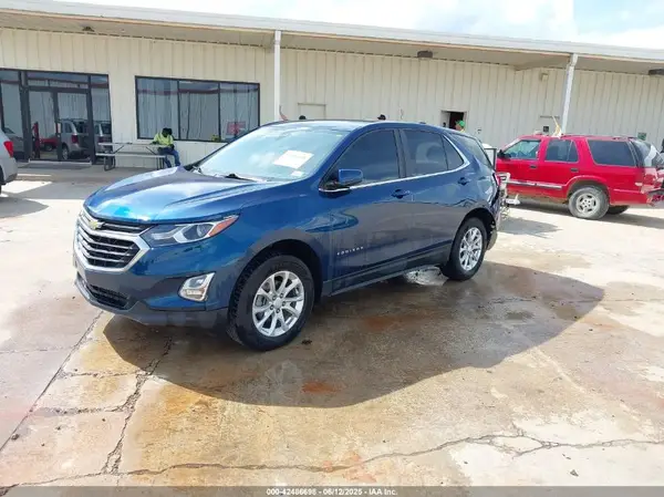 2GNAXTEV2M6160729 2021 CHEVROLET EQUINOX - Image 2