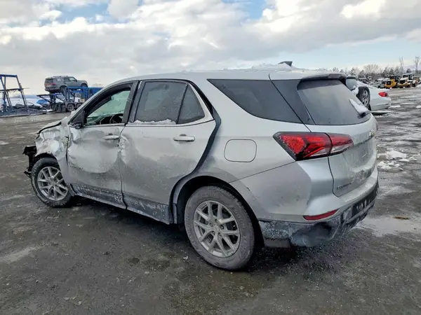 2GNAXTEV2N6113699 2022 CHEVROLET EQUINOX - Image 2