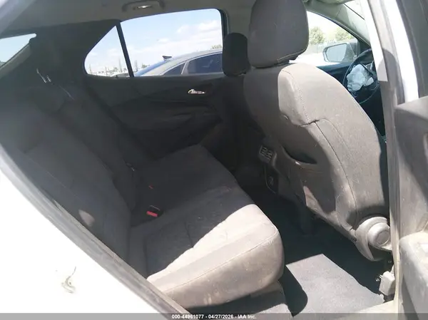 2GNAXTEV3K6240277 2019 CHEVROLET EQUINOX - Image 8