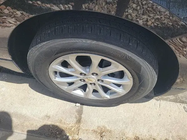 2GNAXTEV3K6258794 2019 CHEVROLET EQUINOX - Image 1