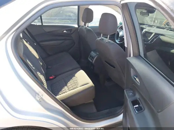 2GNAXTEV3N6134058 2022 CHEVROLET EQUINOX - Image 8