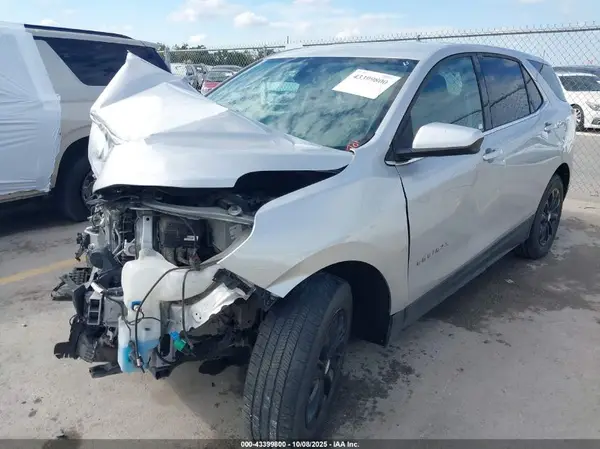 2GNAXTEV4L6134230 2020 CHEVROLET EQUINOX - Image 2