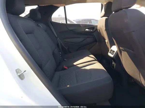 2GNAXTEV4M6102606 2021 CHEVROLET EQUINOX - Image 8
