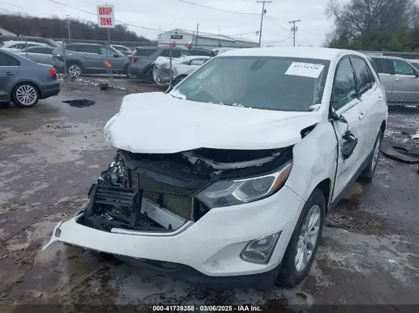 2GNAXTEV5K6190594 2019 CHEVROLET EQUINOX - Image 2