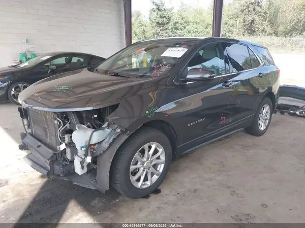 2GNAXTEV5K6216207 2019 CHEVROLET EQUINOX - Image 2