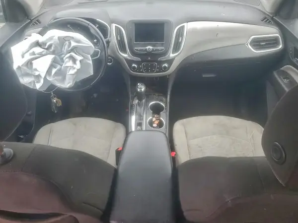 2GNAXTEV5K6258957 2019 CHEVROLET EQUINOX - Image 8
