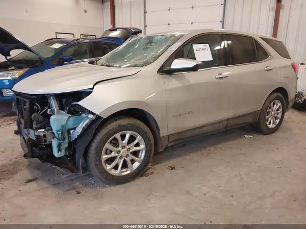 2GNAXTEV5L6183985 2020 CHEVROLET EQUINOX - Image 2